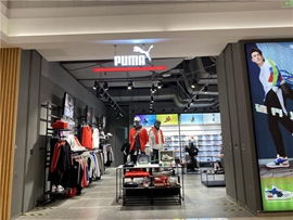 2017年中國零售總額同比增長10.2%，服裝鞋帽消費結構悄然轉變